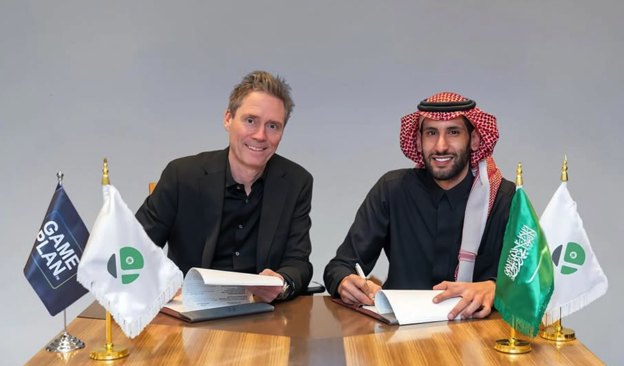 STTF new identity and Jörgen Persson coaching announcement